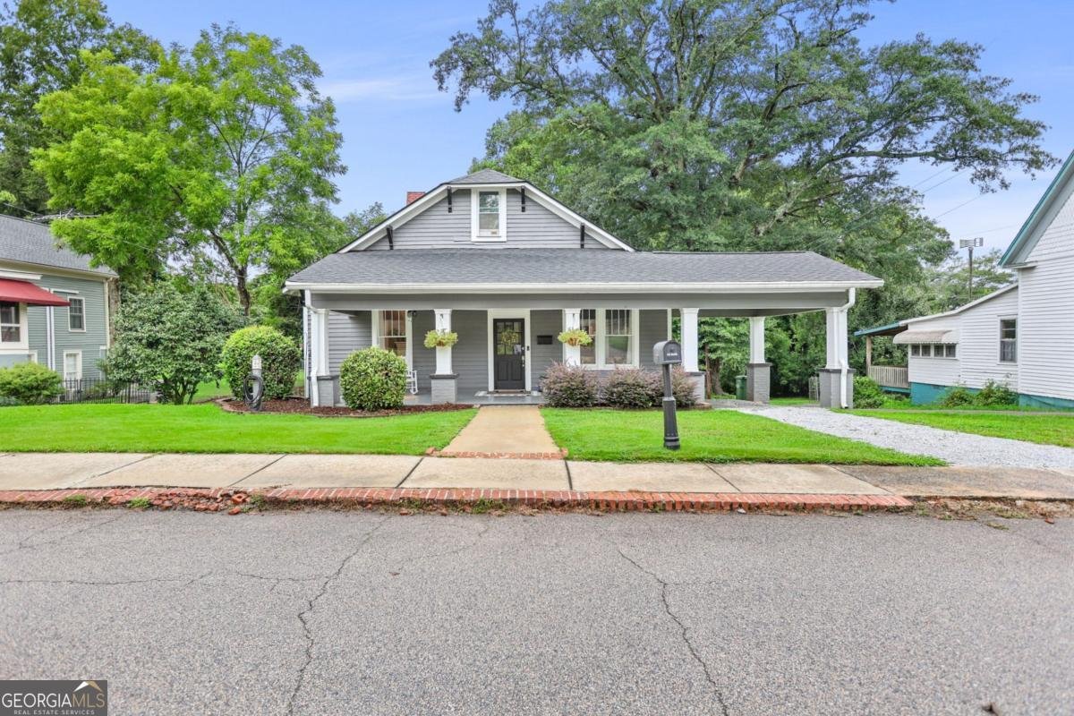 201 Oak Street Hogansville - main photo