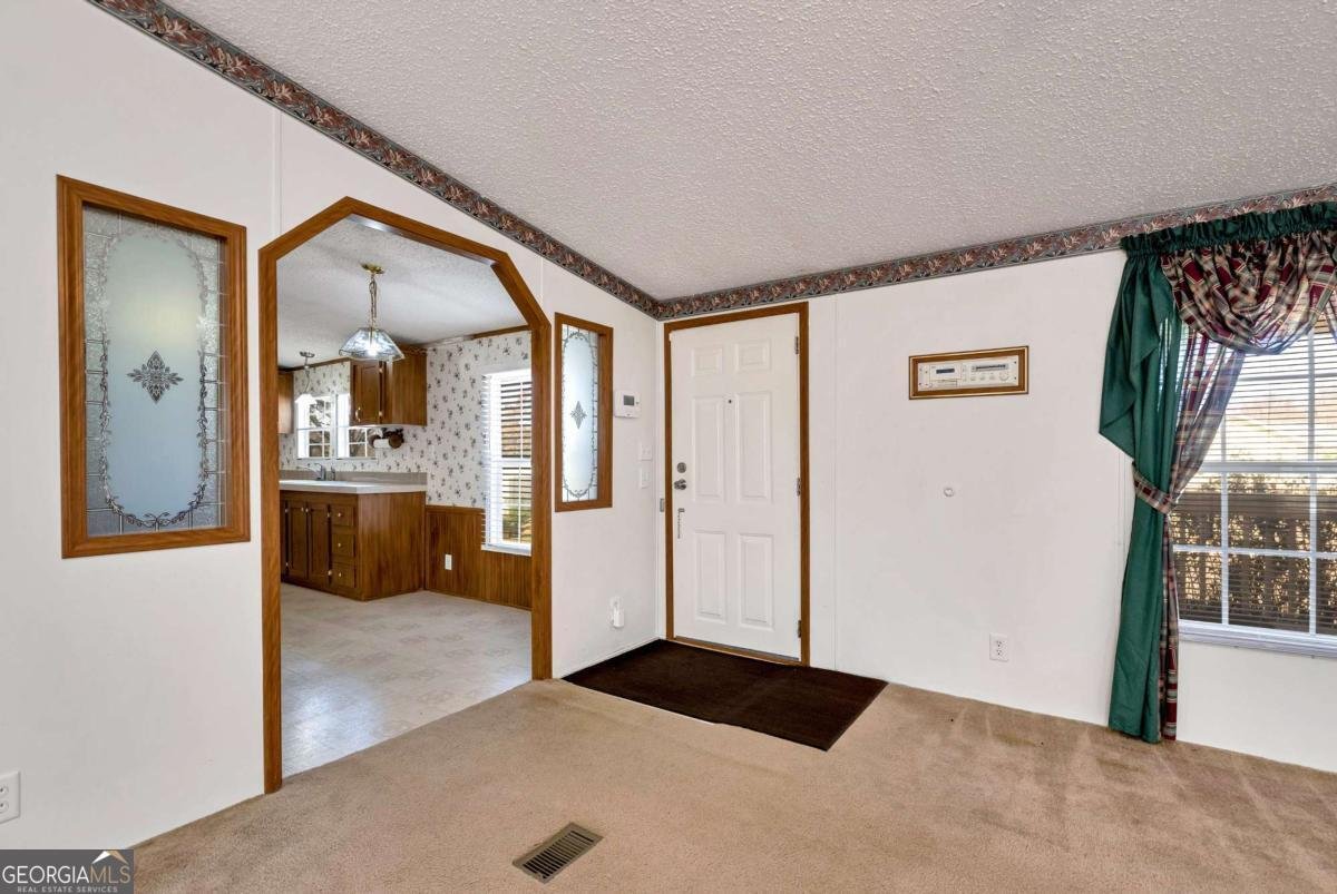 6392 Athens Highway Jefferson - 9