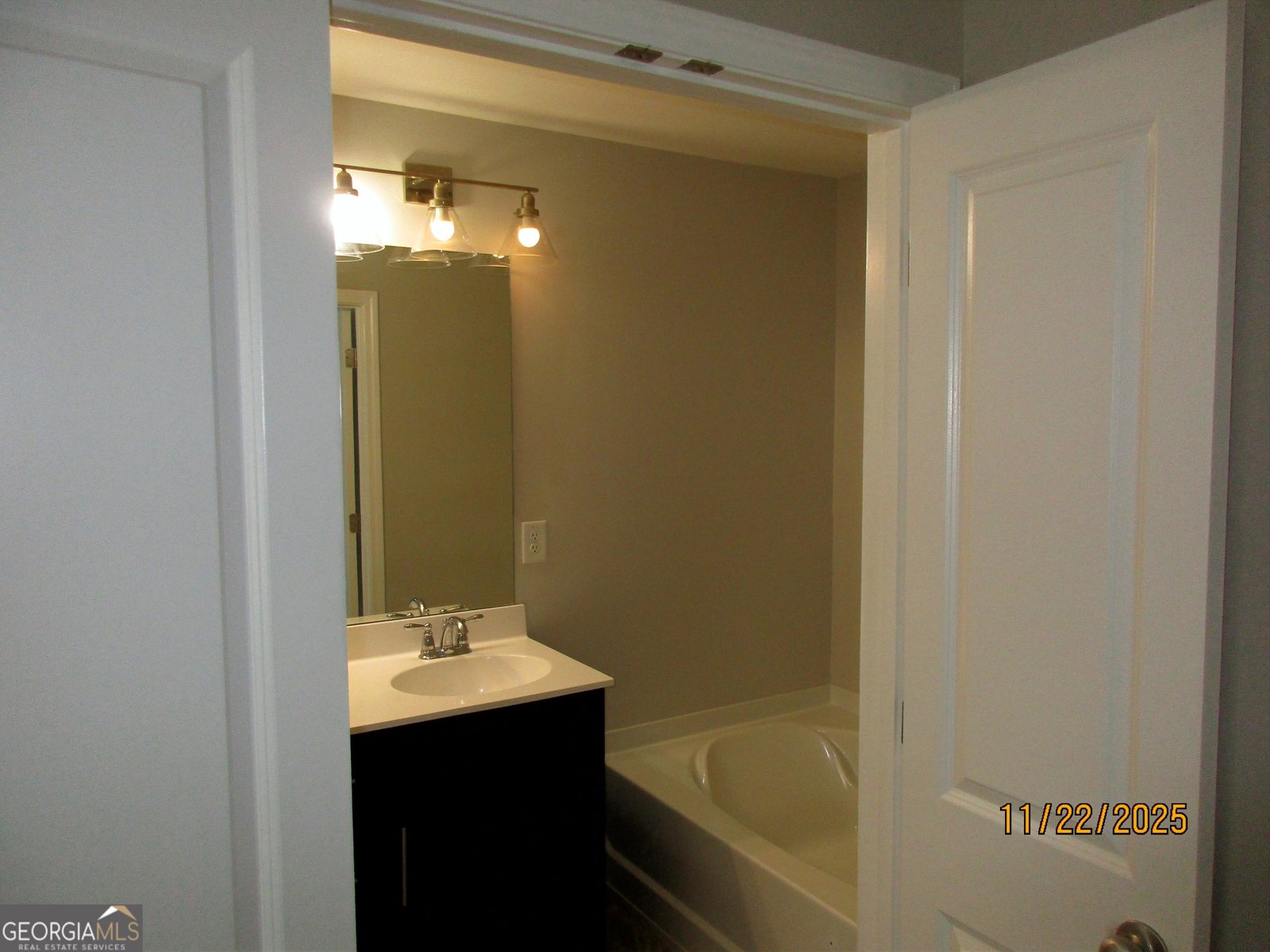 2240 Triple Crown Lane Lithonia - 23