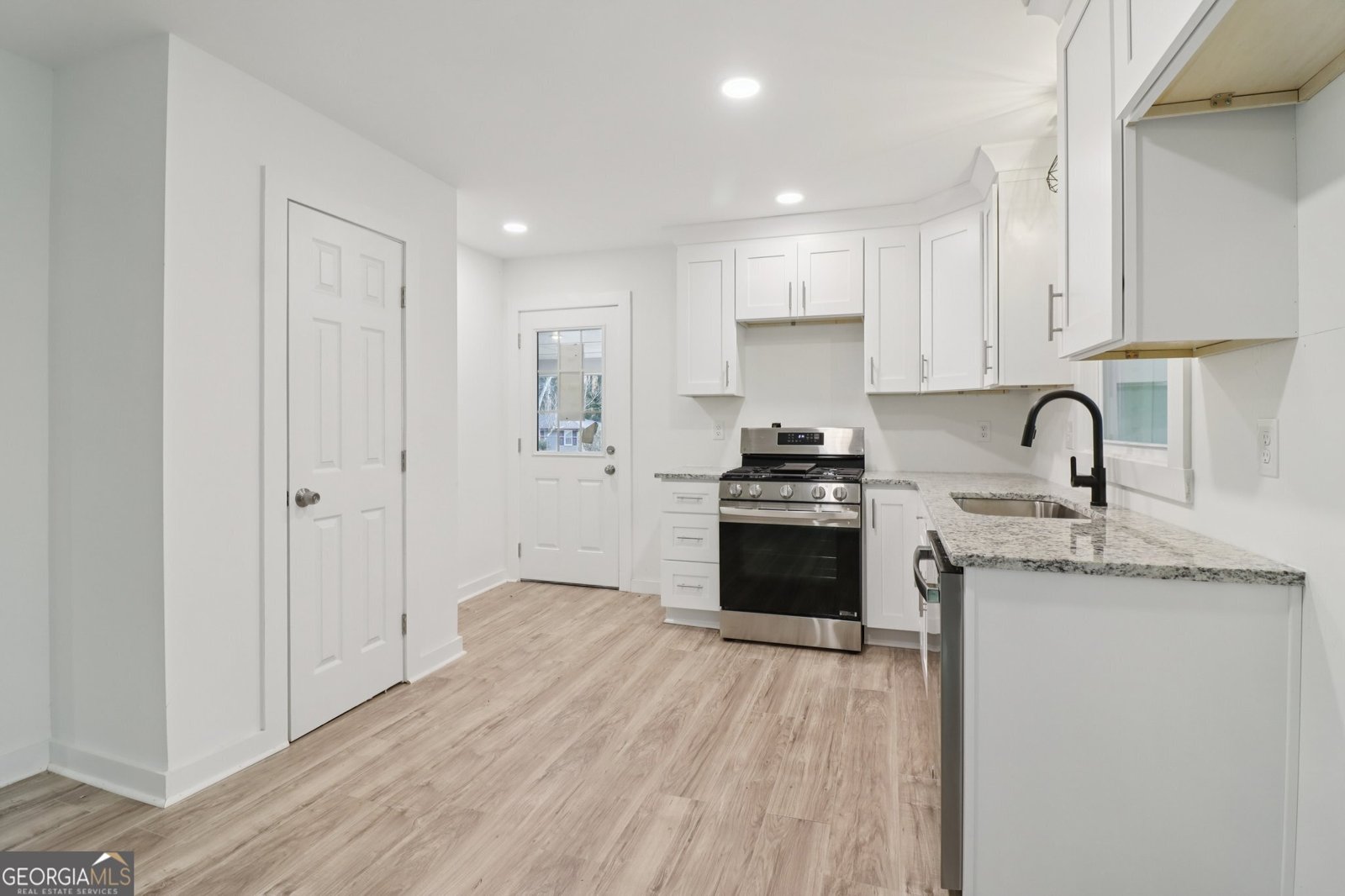 2110 Dobbins Drive Kennesaw - 18