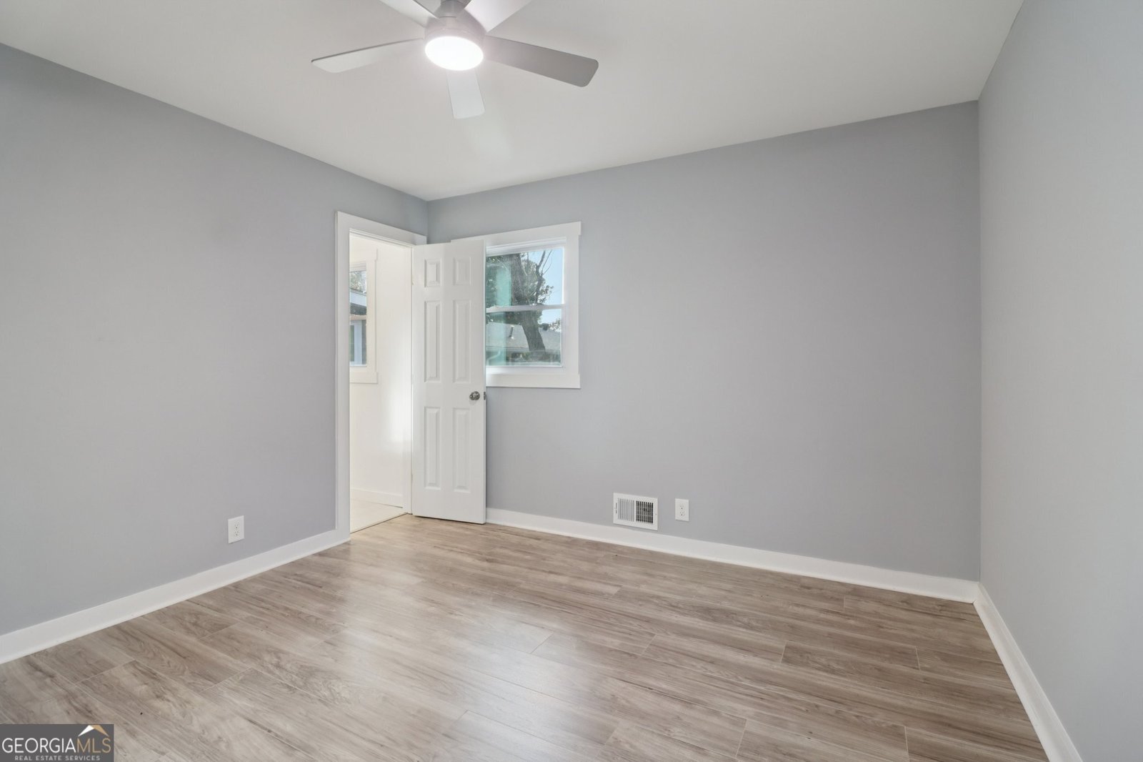 2110 Dobbins Drive Kennesaw - 29