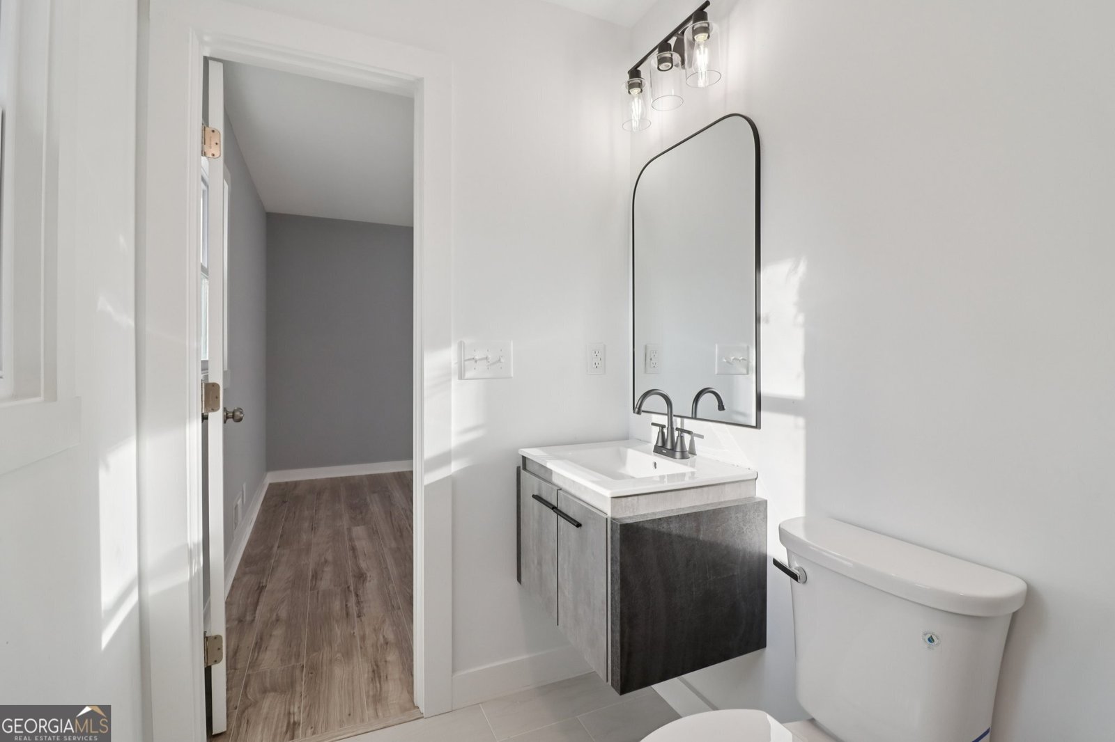 2110 Dobbins Drive Kennesaw - 33