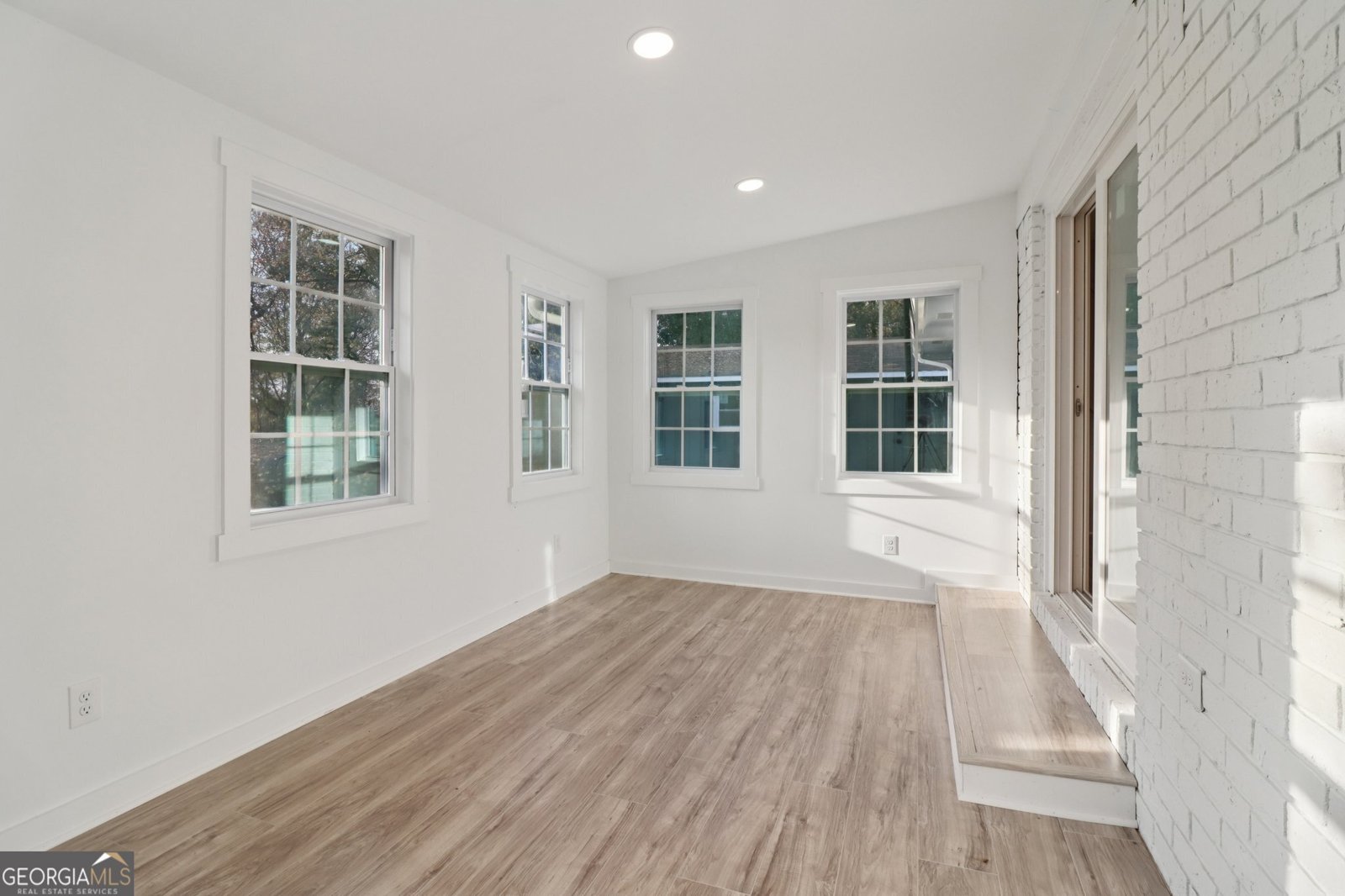 2110 Dobbins Drive Kennesaw - 36