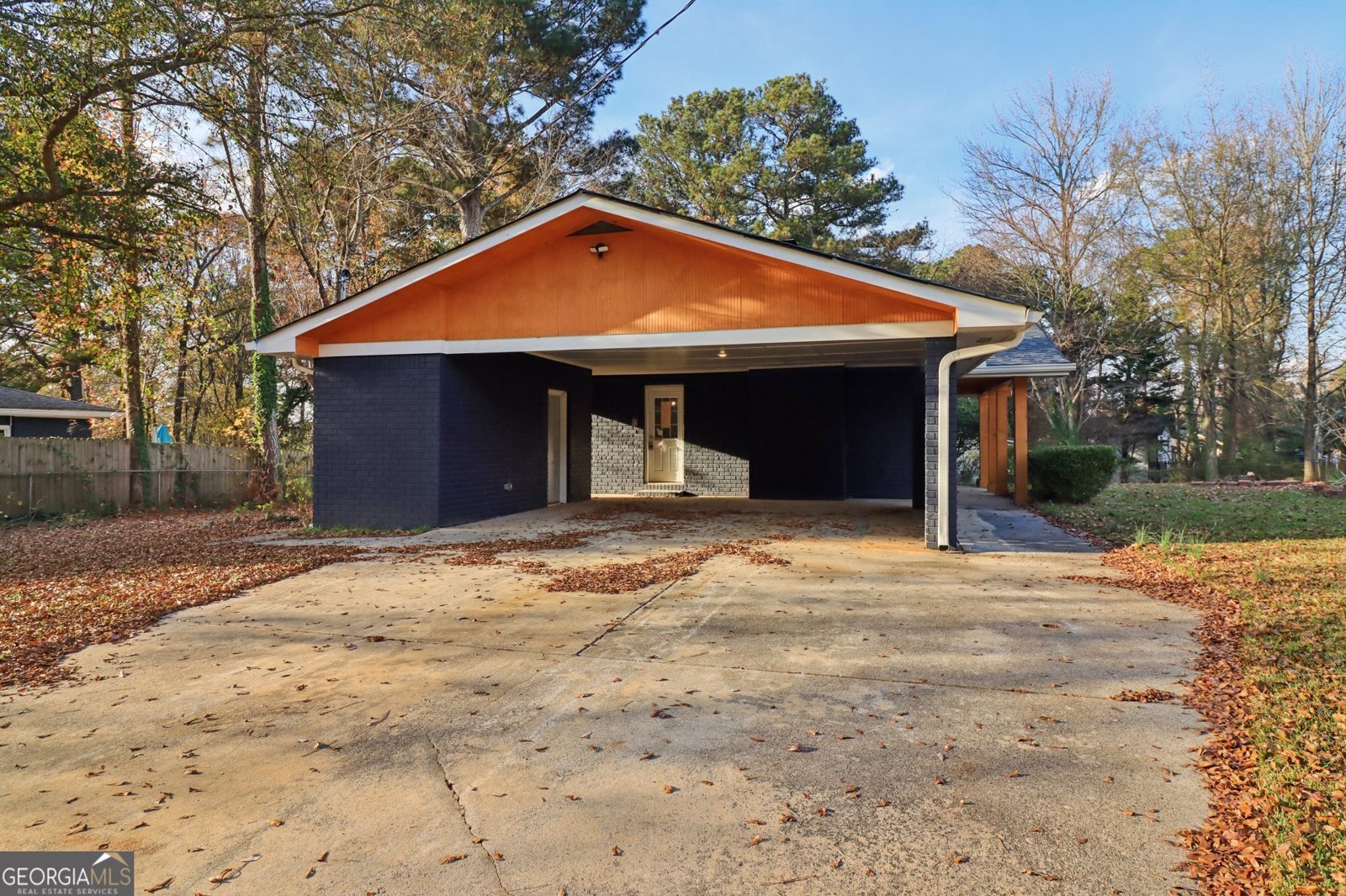 2110 Dobbins Drive Kennesaw - 40