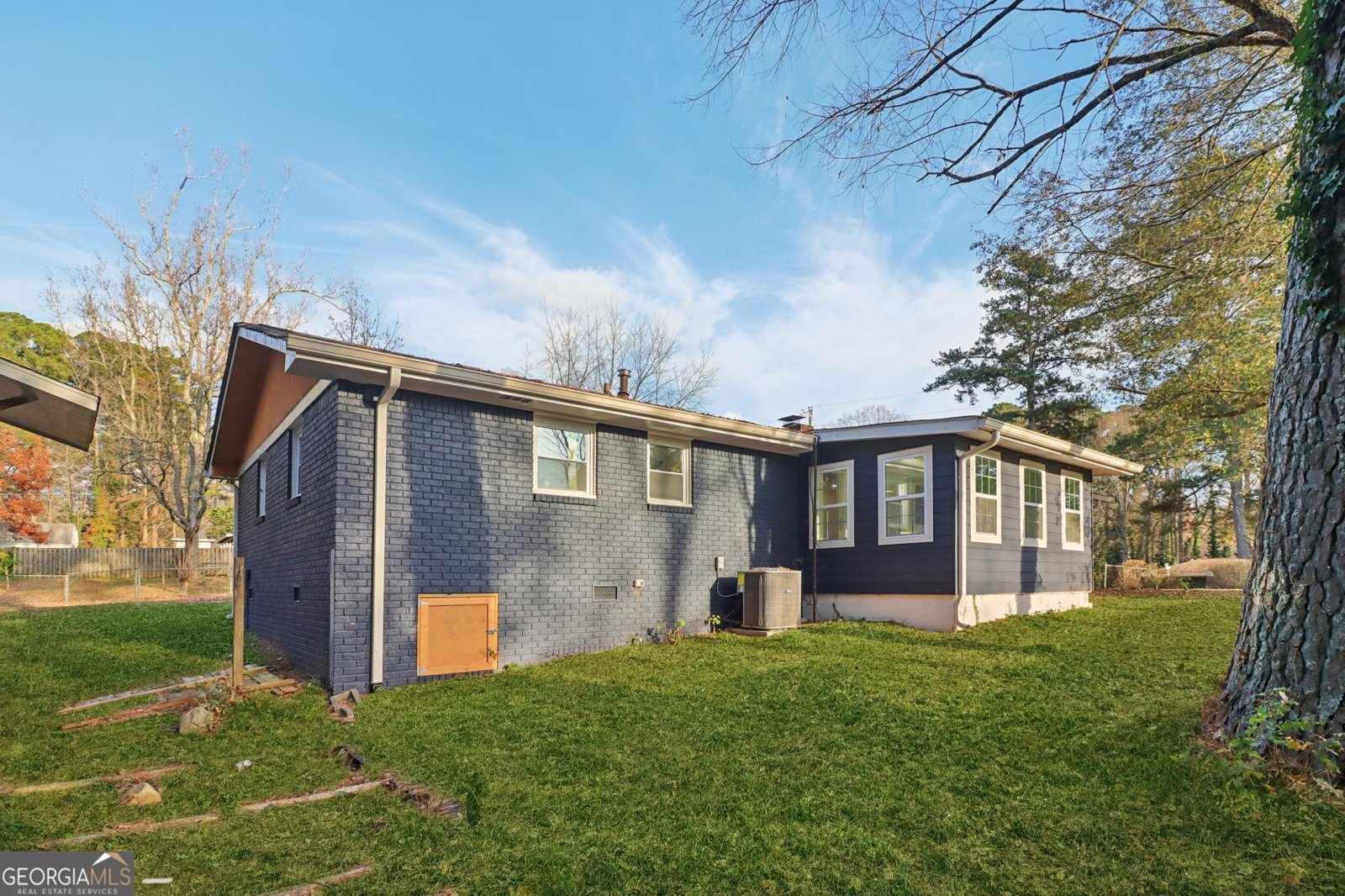 2110 Dobbins Drive Kennesaw - 48