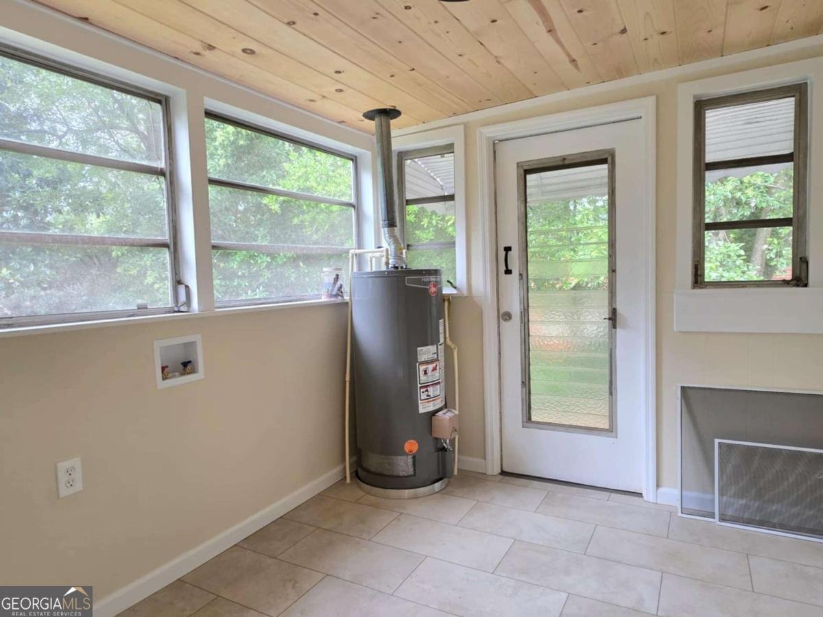 500 East Main Street Thomaston - 18