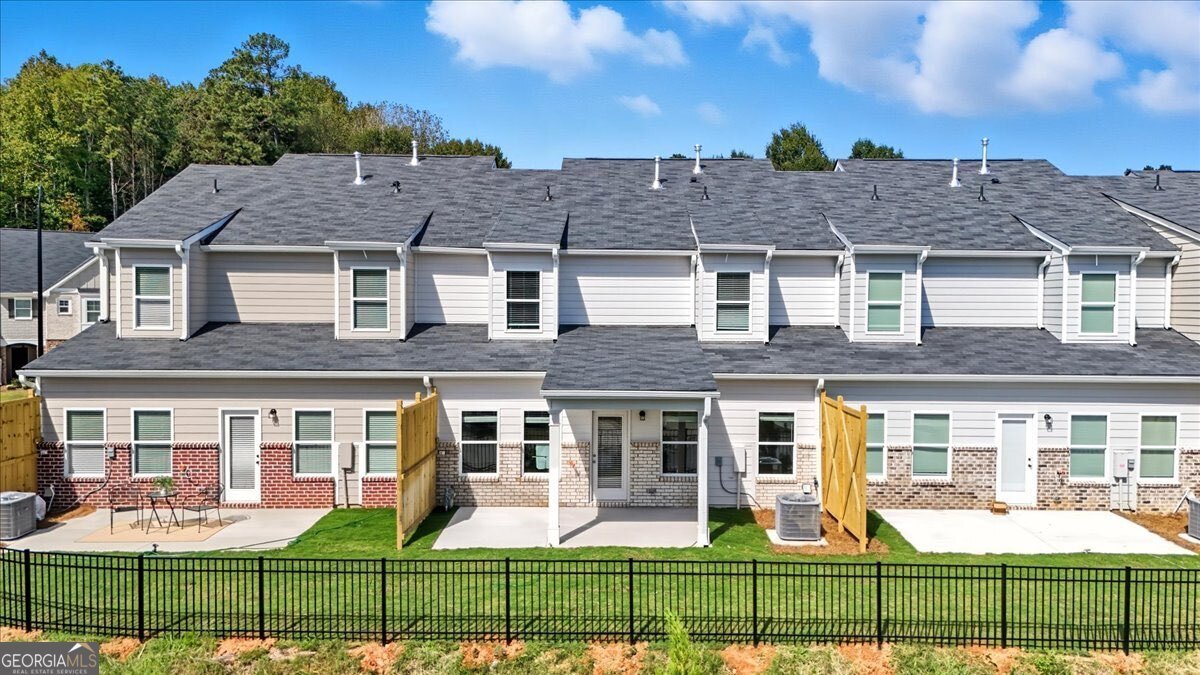 1195 Park Center Circle Austell - 32