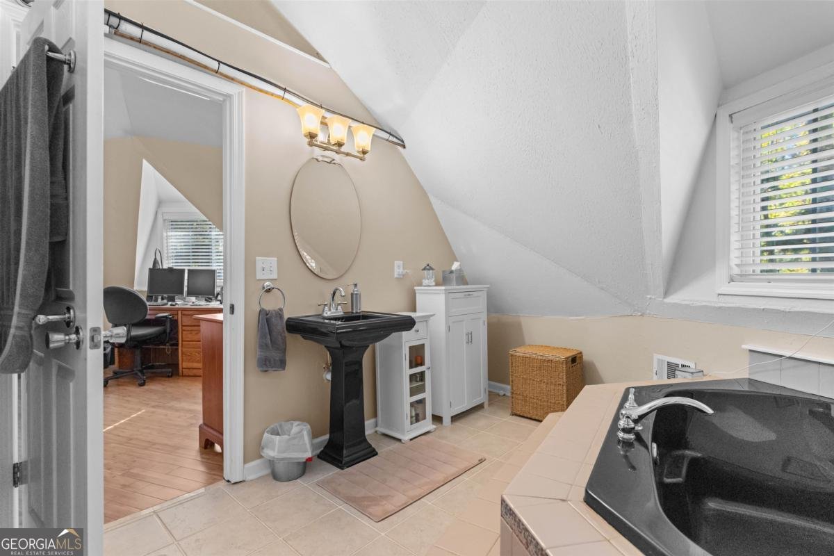 1251 White Oak Drive White Plains - 25