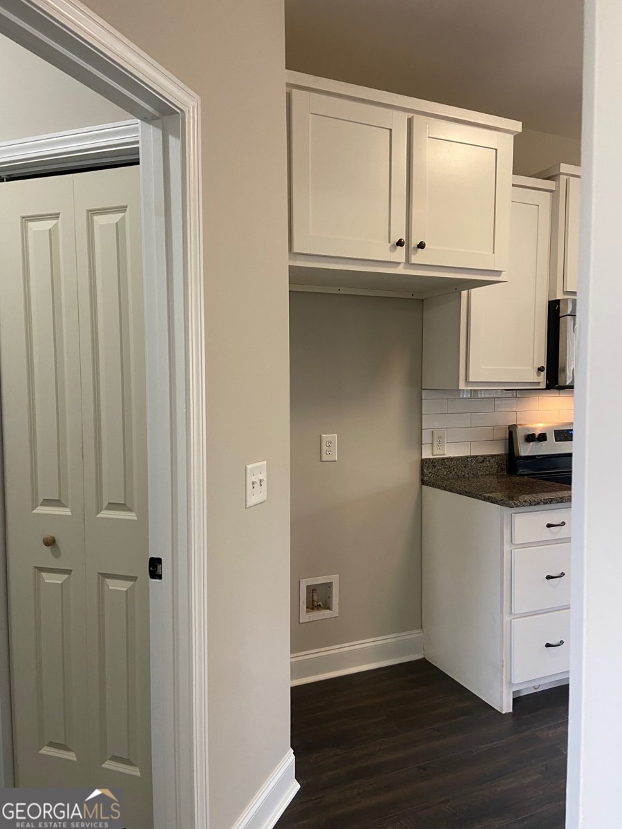 184 Haybrook Drive Cleveland - 24