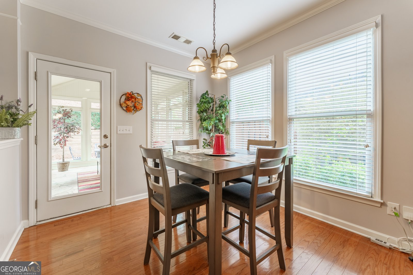 7525 Brookstone Circle Flowery Branch - 13