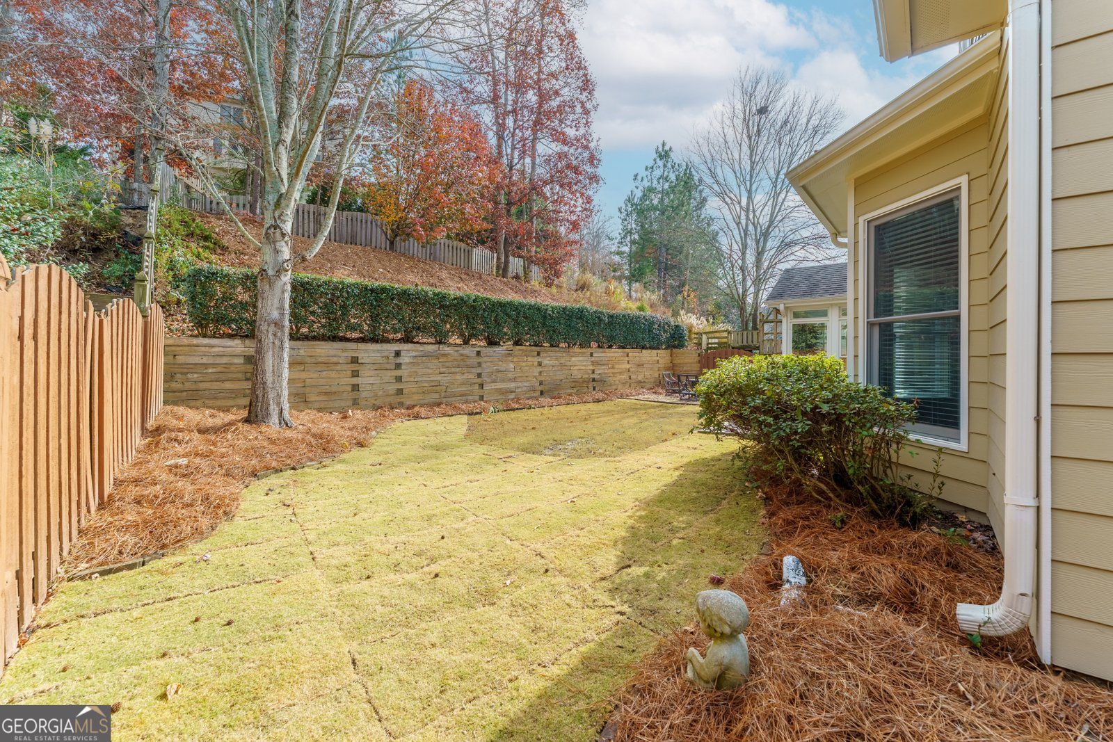 7525 Brookstone Circle Flowery Branch - 35