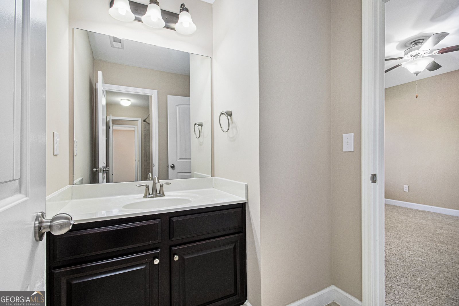 915 Elmsbrook Lane Alpharetta - 1