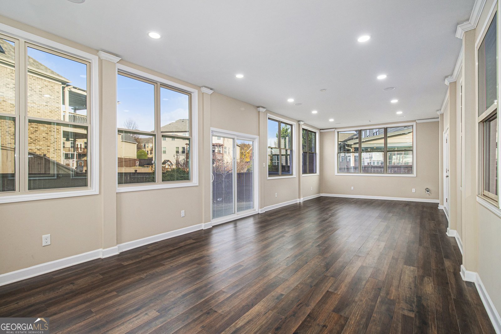 915 Elmsbrook Lane Alpharetta - 14