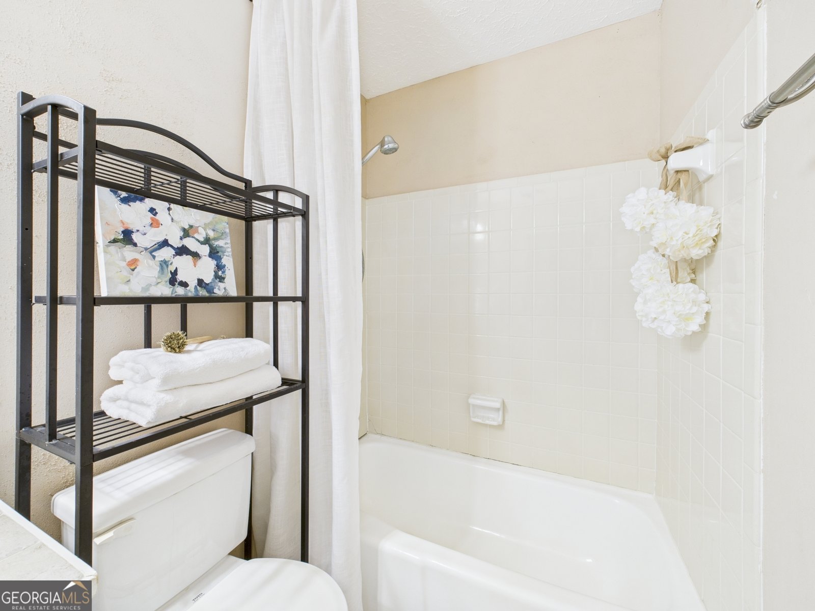 202 Hilltop Circle Macon - 43