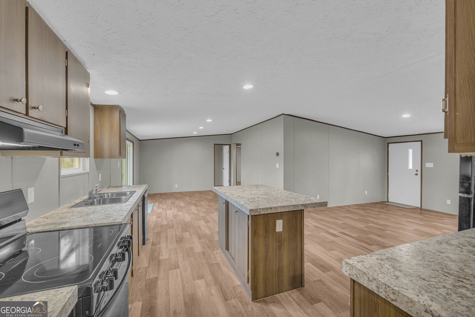 274 Montego Bay Trail Clarkesville - 1