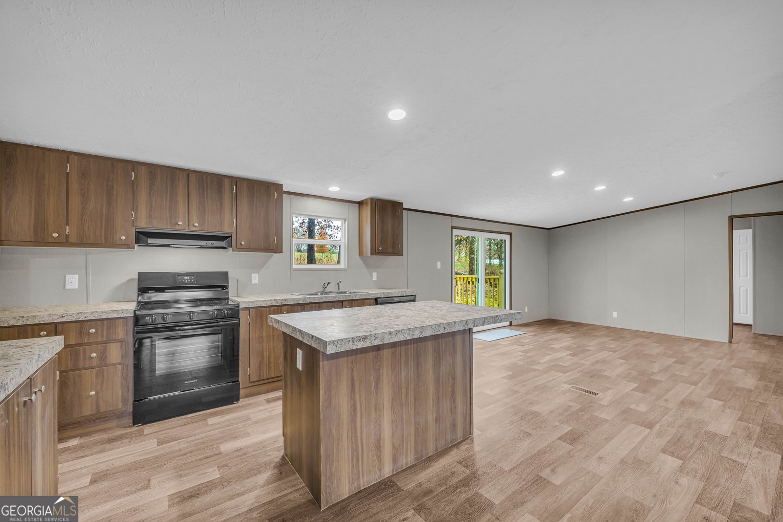 274 Montego Bay Trail Clarkesville - 3