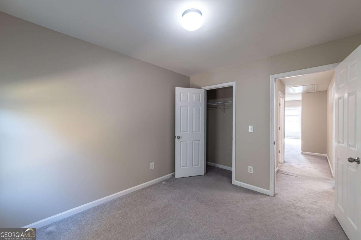 2002 Lakeshore Overlook Circle Kennesaw - 14