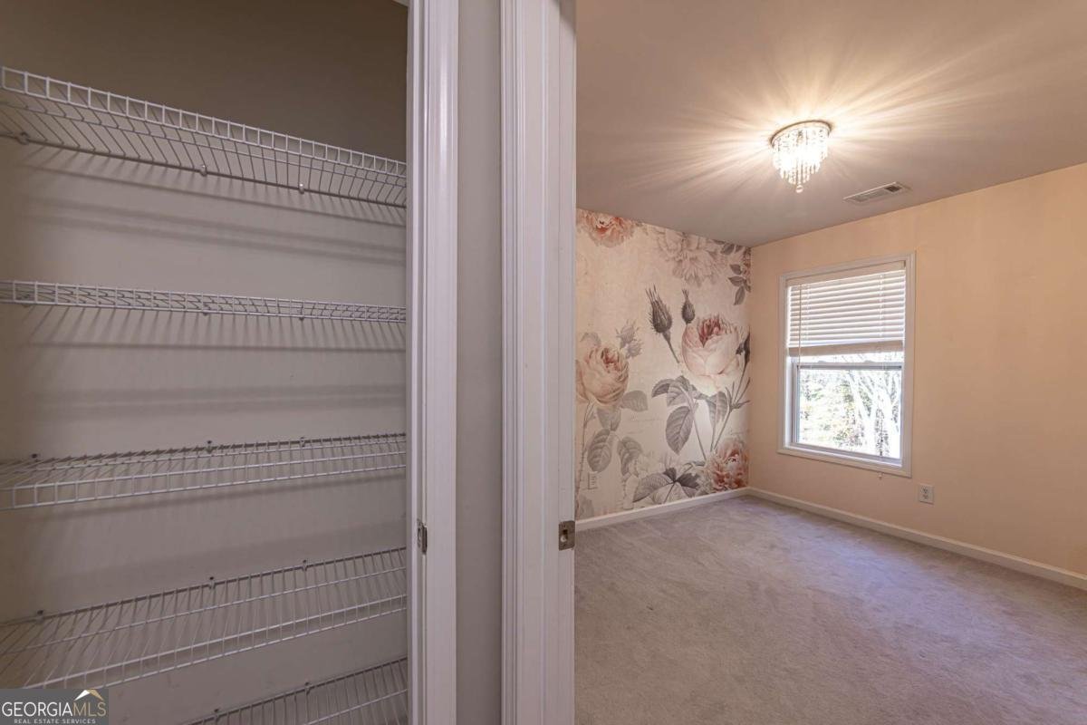 2002 Lakeshore Overlook Circle Kennesaw - 17