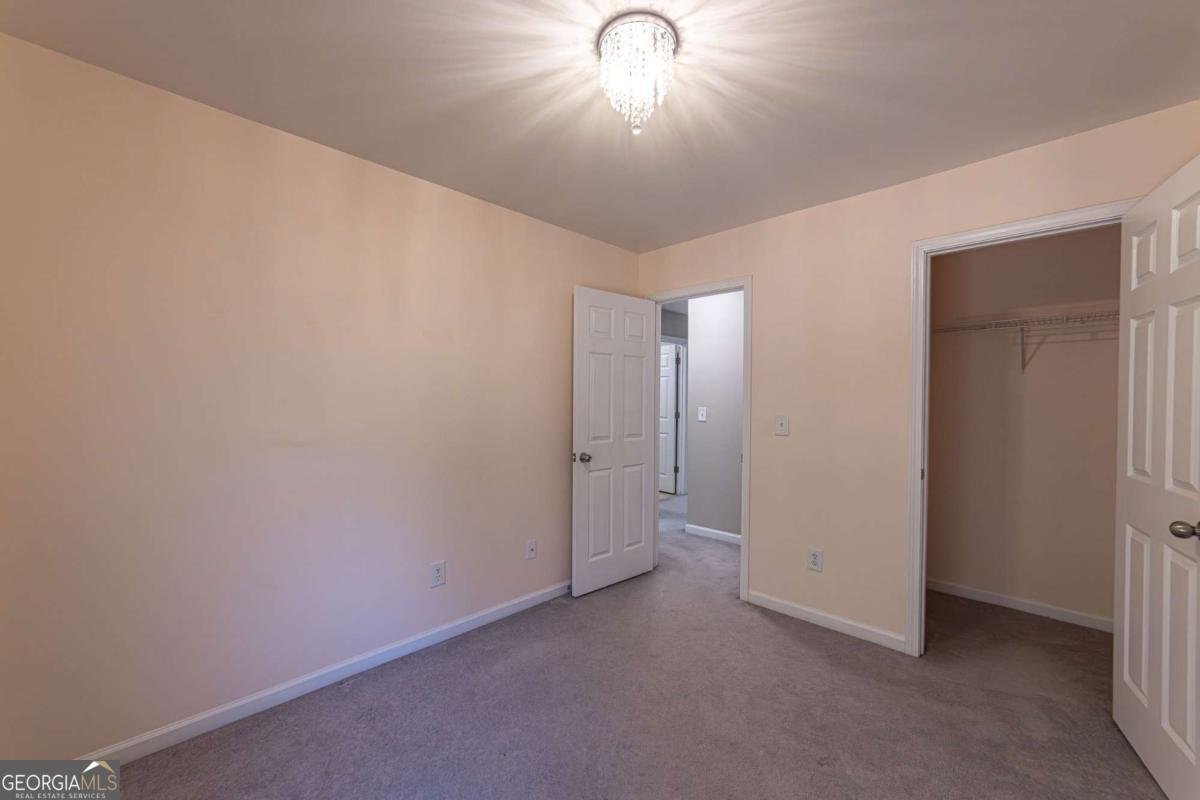 2002 Lakeshore Overlook Circle Kennesaw - 19