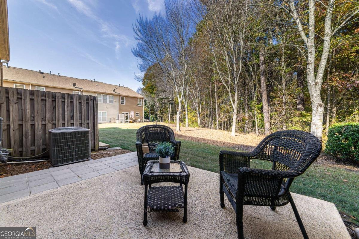 2002 Lakeshore Overlook Circle Kennesaw - 28