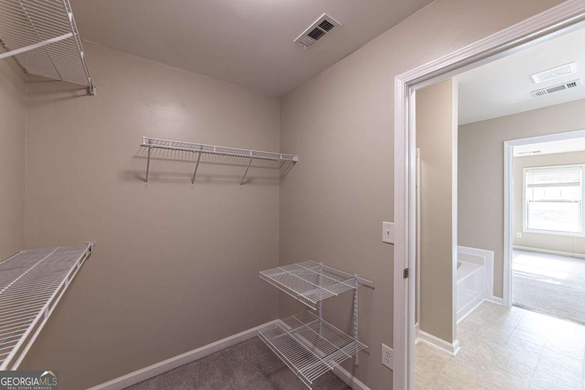 2002 Lakeshore Overlook Circle Kennesaw - 7