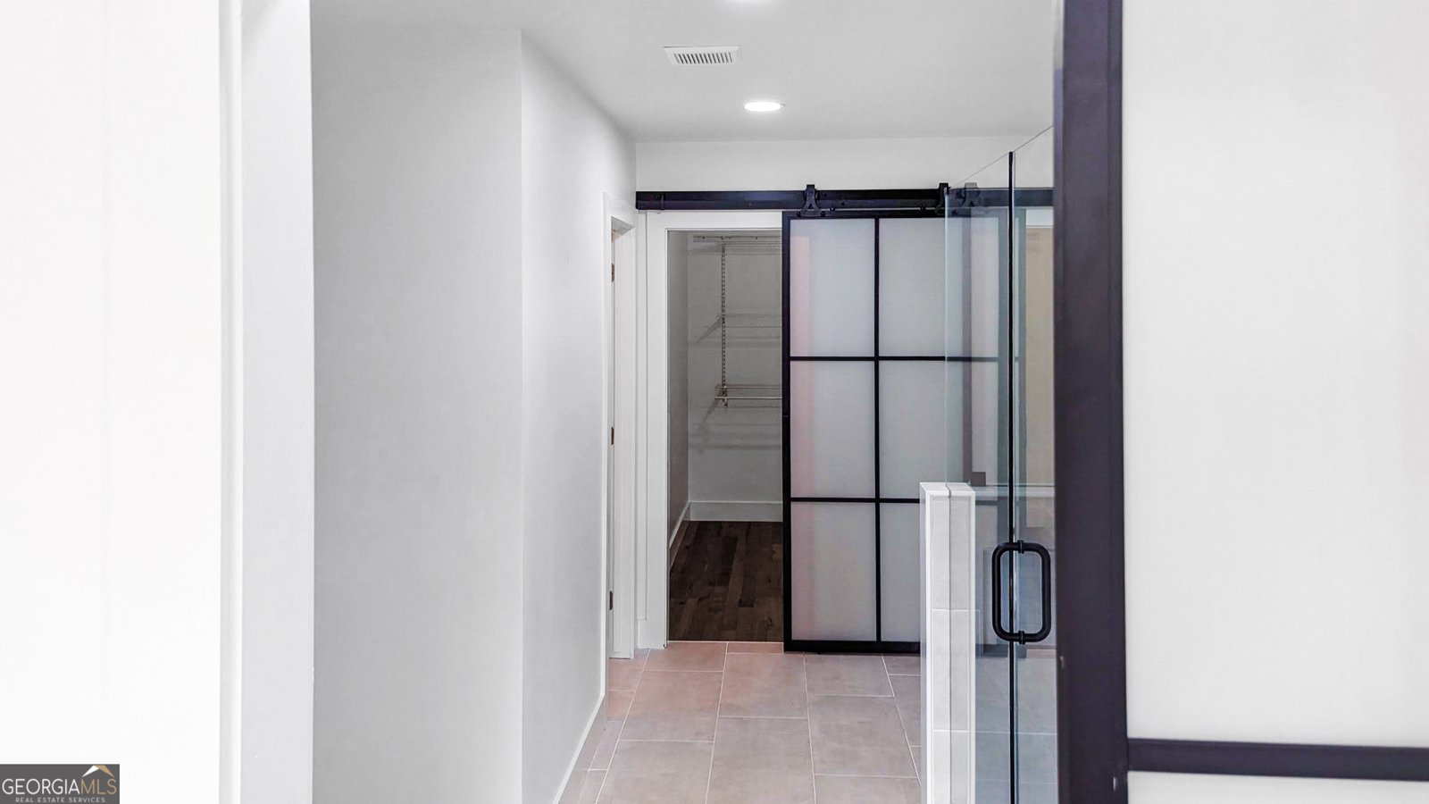 1052 Windsor Street Atlanta - 23