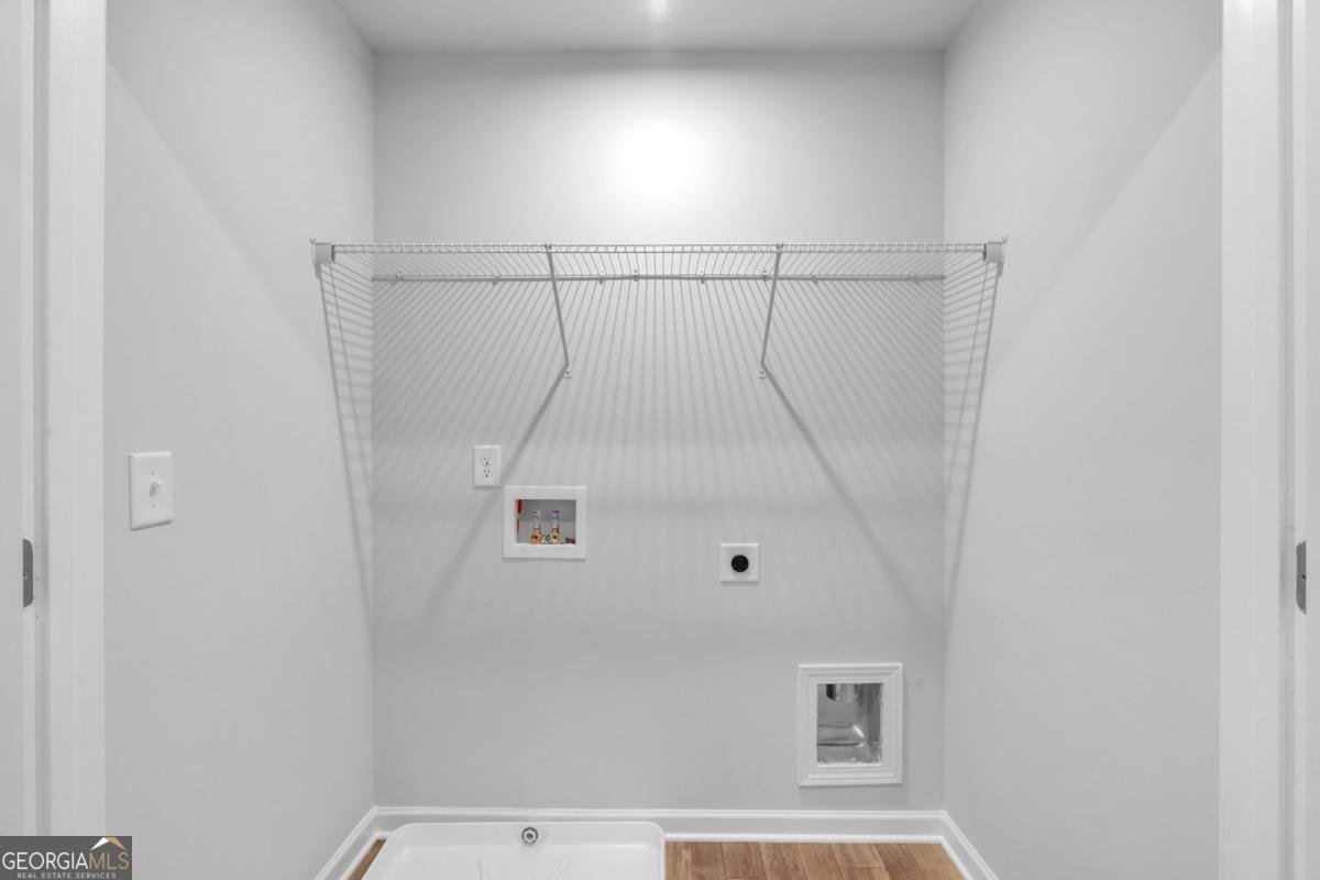 1311 Park Center Circle Austell - 24