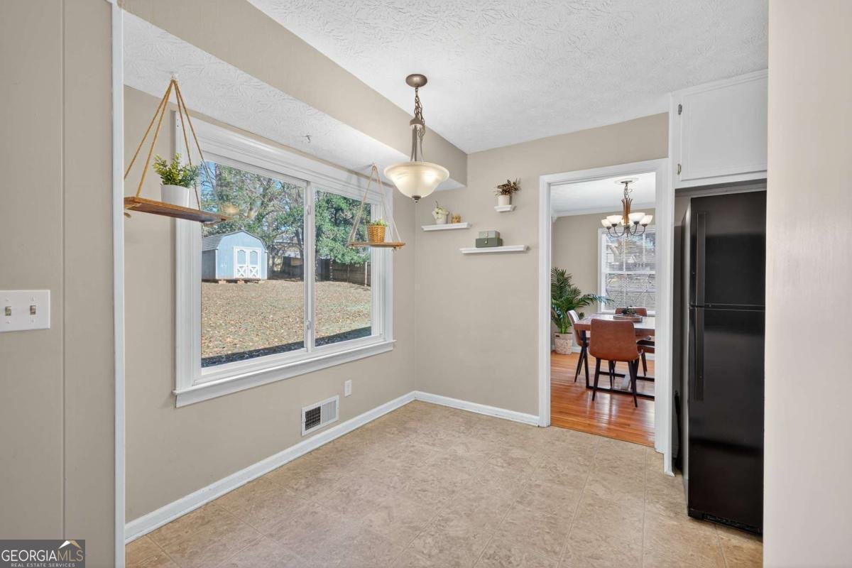 2577 Glen Circle Lawrenceville - 11