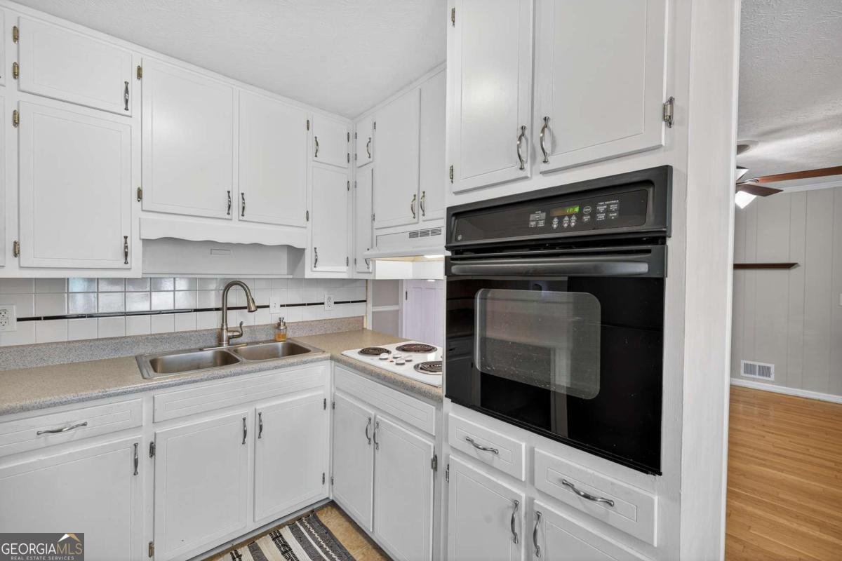 2577 Glen Circle Lawrenceville - 12