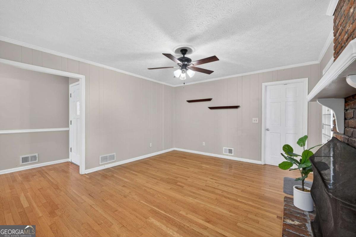 2577 Glen Circle Lawrenceville - 18