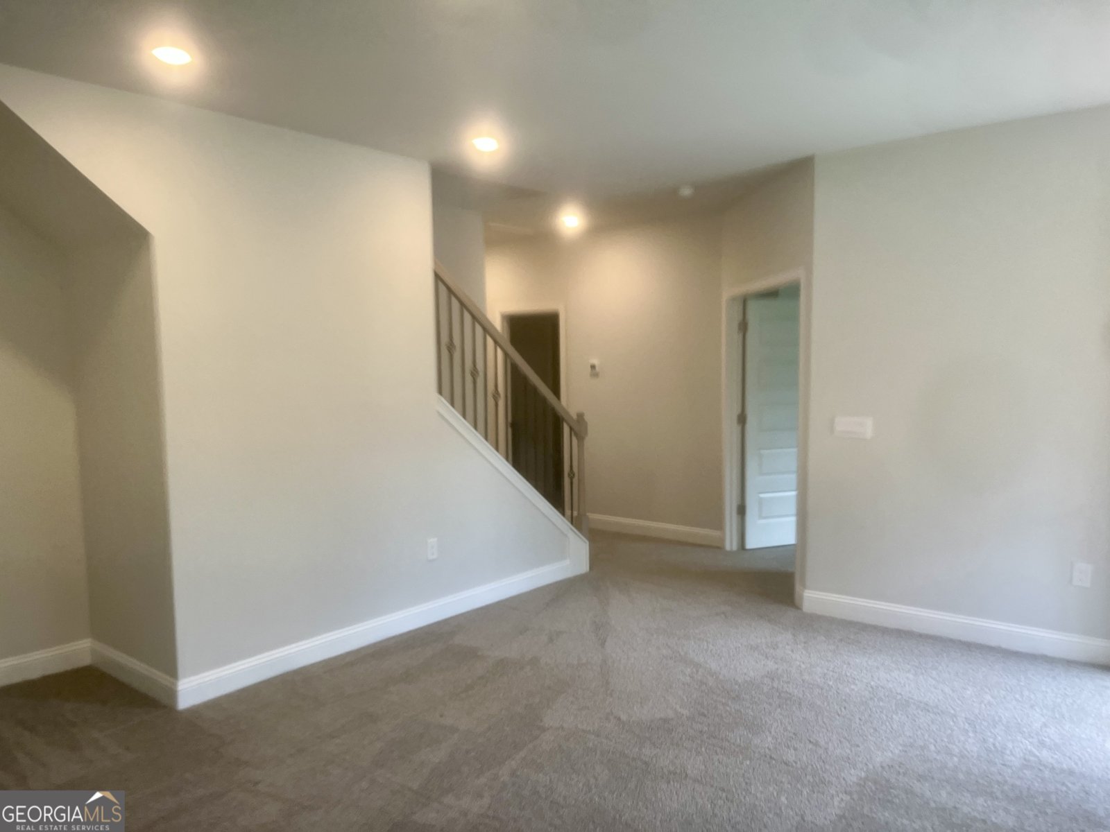 221 Shoreline Way Macon - 4