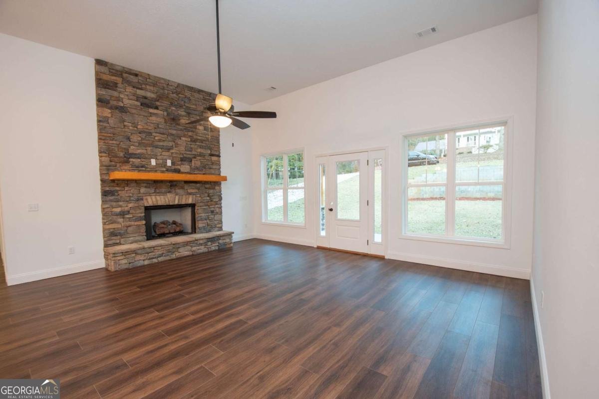 108 Spring Valley Drive Lagrange - 7