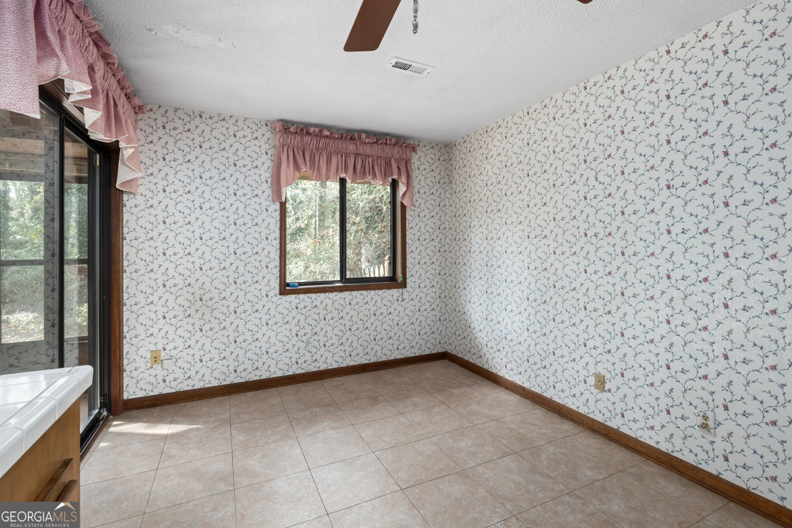 219 Driftwood Lane Peachtree City - 16