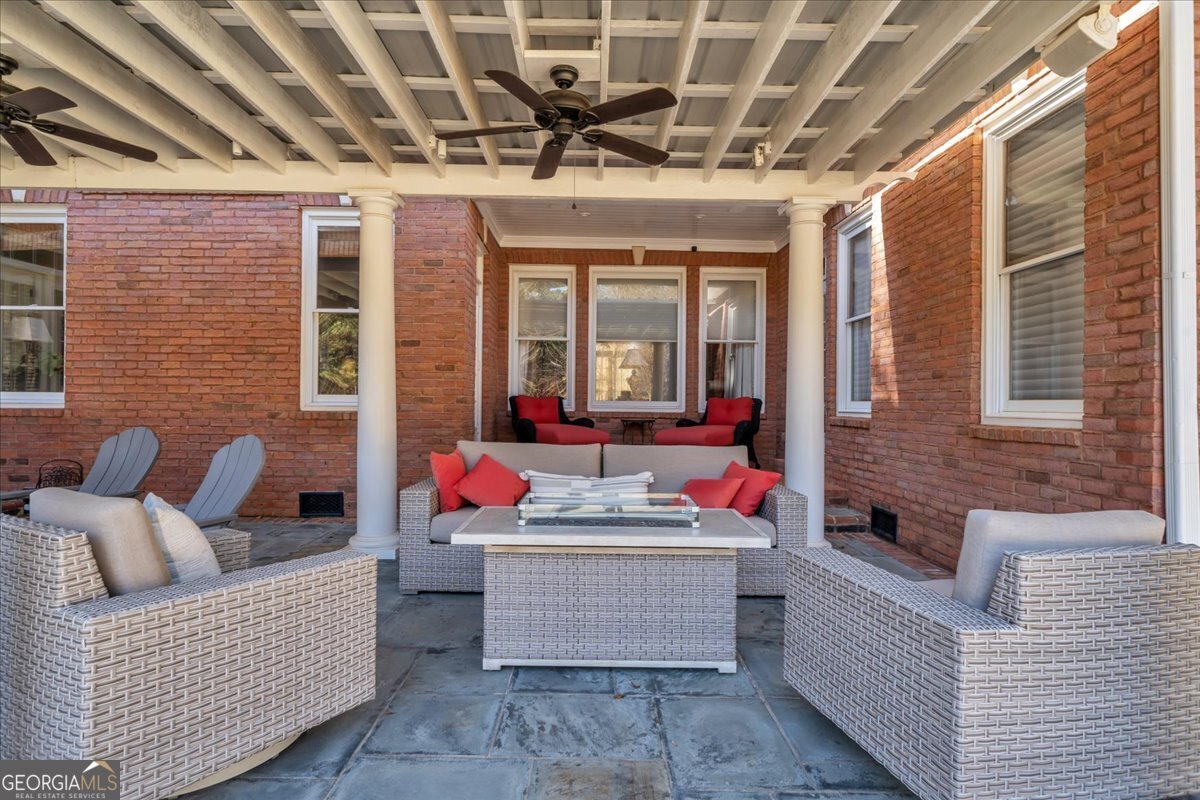 2079 Highway 85 Senoia - 75