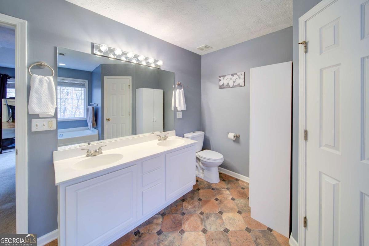 6360 Countryland Drive Dawsonville - 14