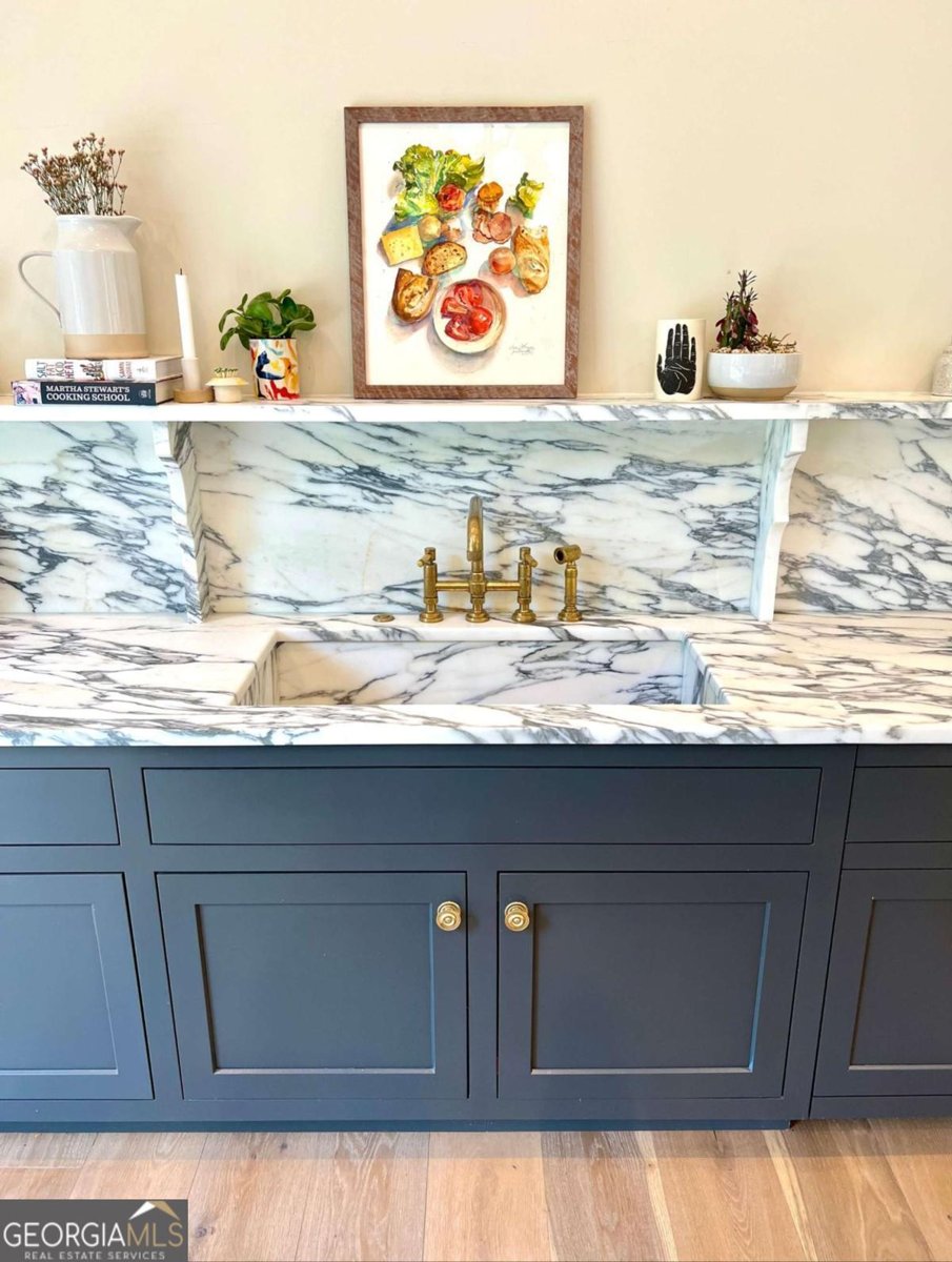 261 King Road Atlanta - 10