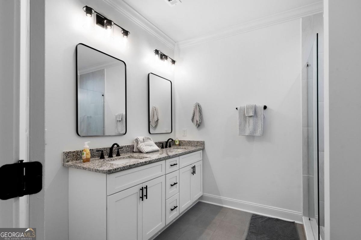 635 3rd Street Rome - 26