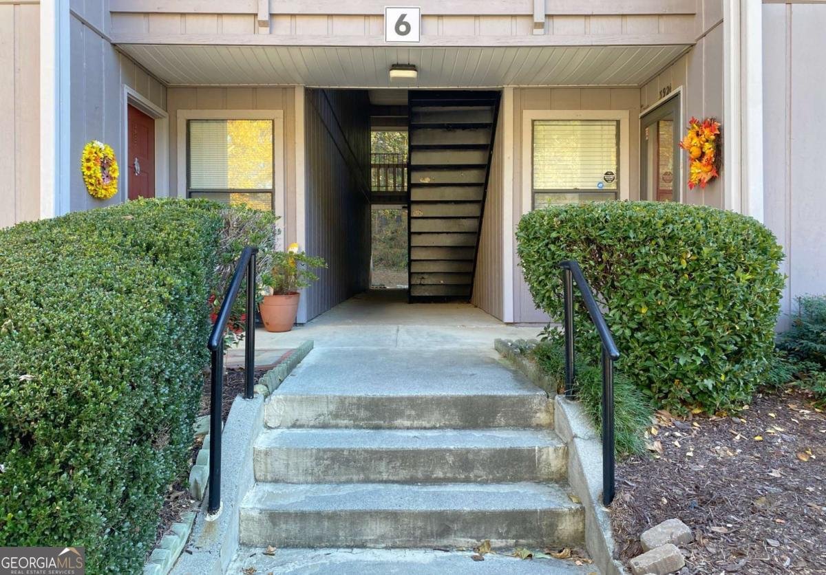 3934 WOODRIDGE Way Tucker - 3