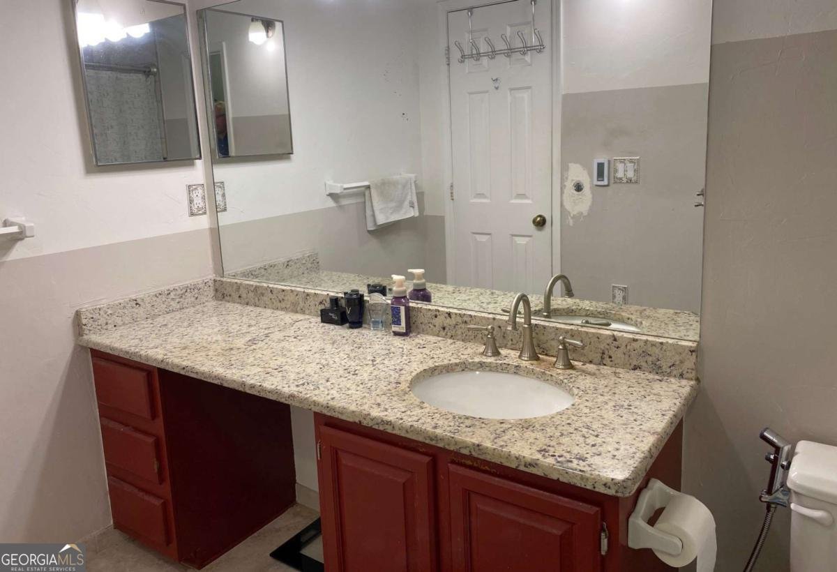 3934 WOODRIDGE Way Tucker - 36