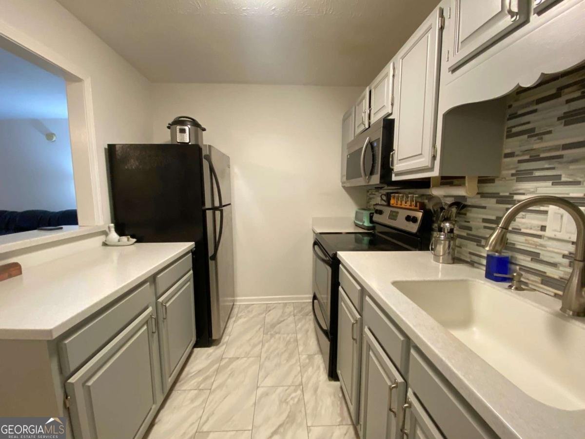 3934 WOODRIDGE Way Tucker - 9