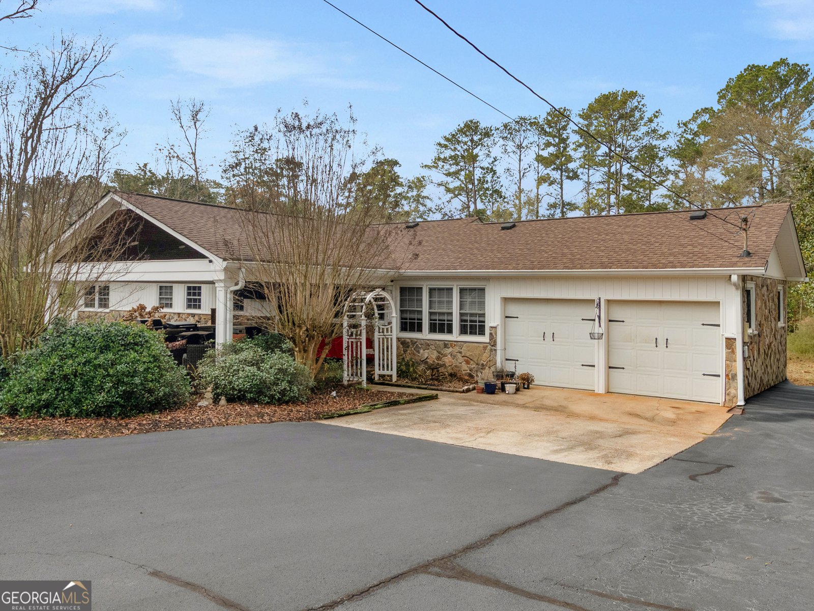 565 Sidney Drive Griffin - 43