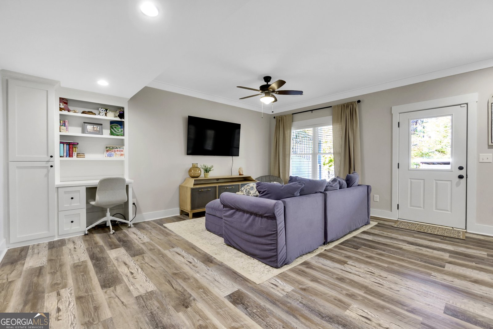 352 Woodmont Court Canton - 10