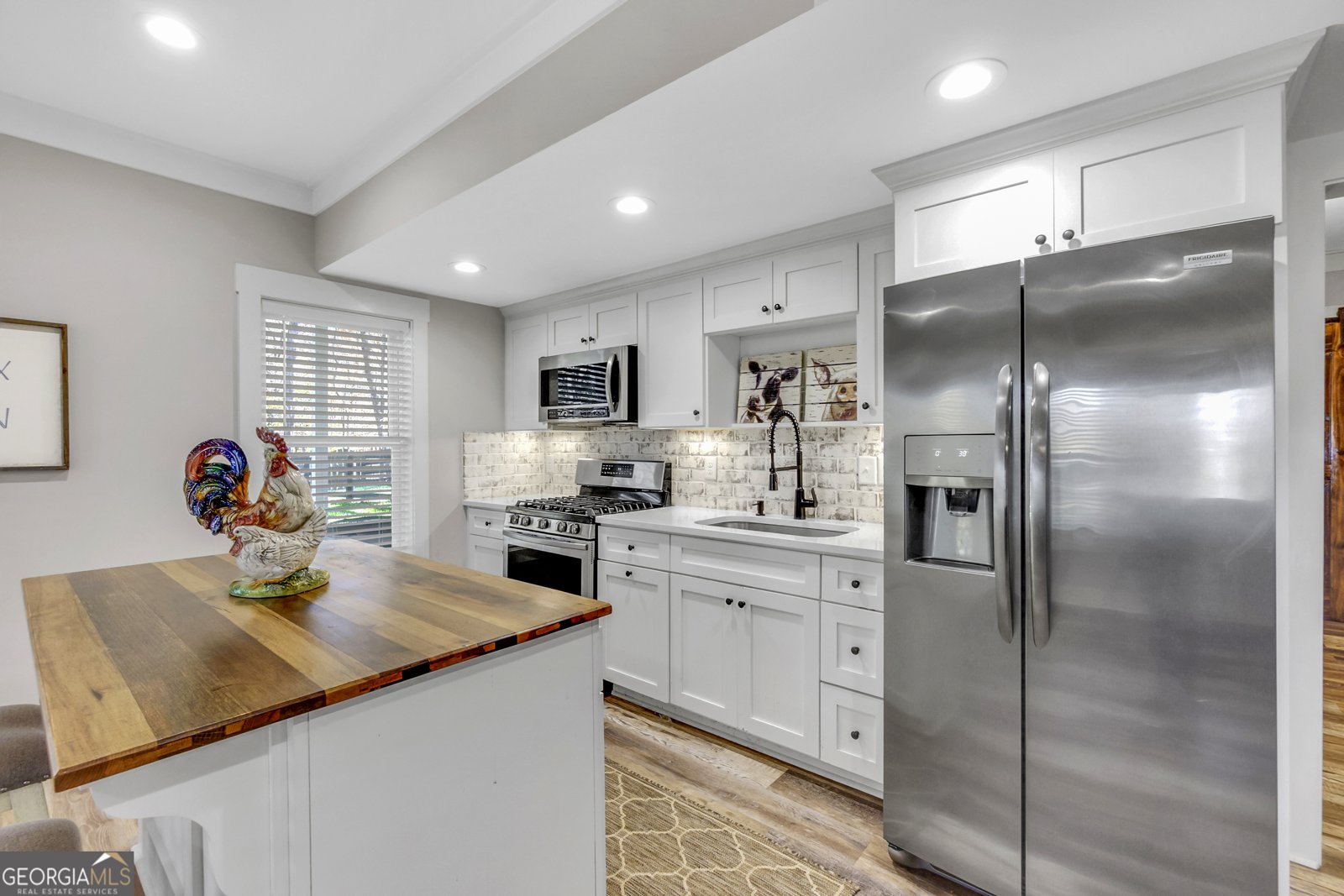 352 Woodmont Court Canton - 12