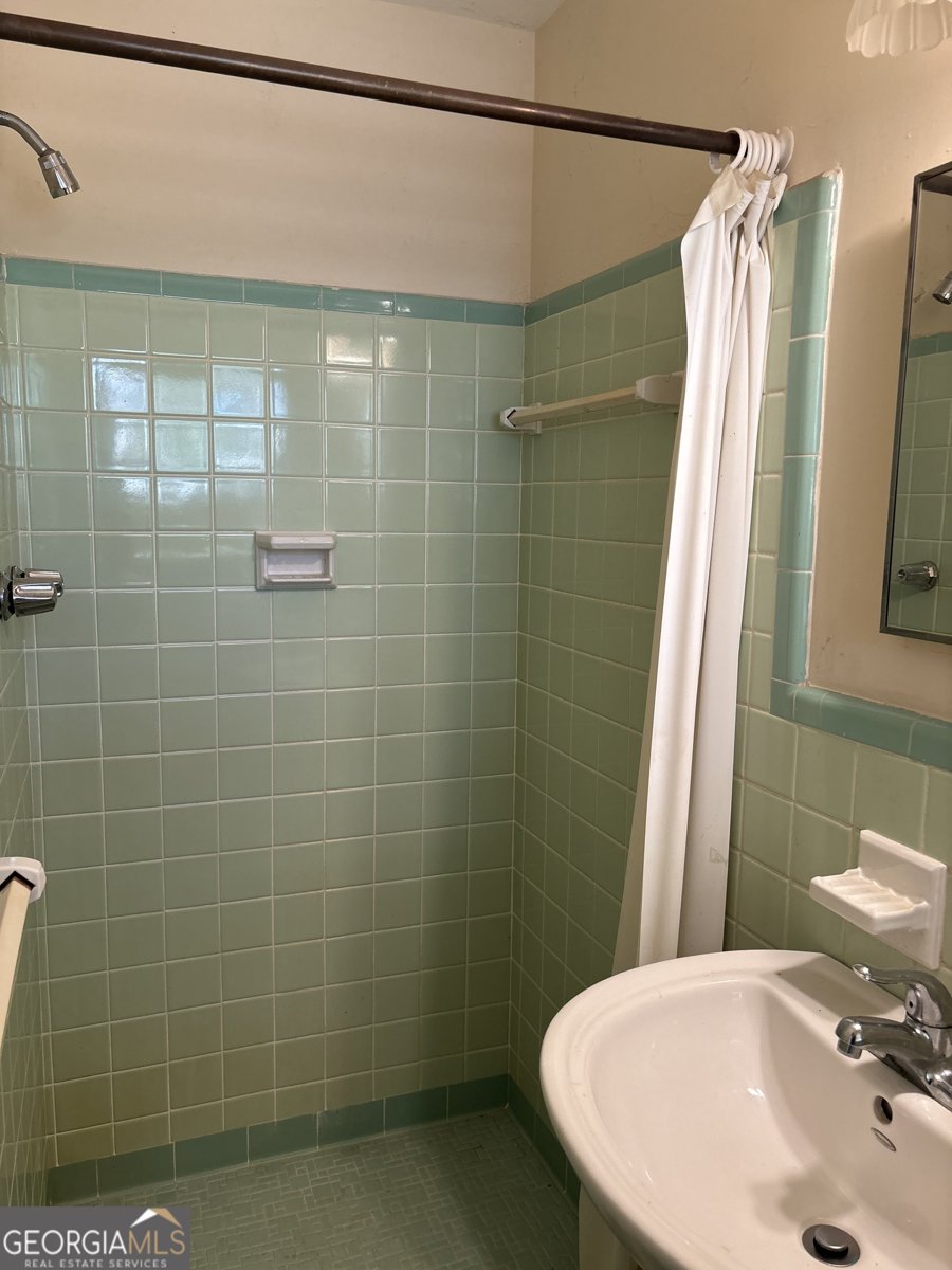 3265 Spreading Oak Drive Atlanta - 21