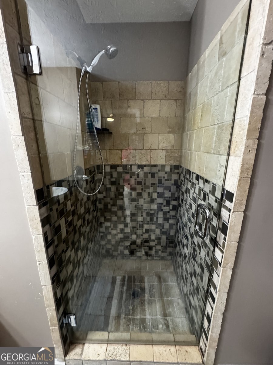 144 Solomon Drive Ellenwood - 18