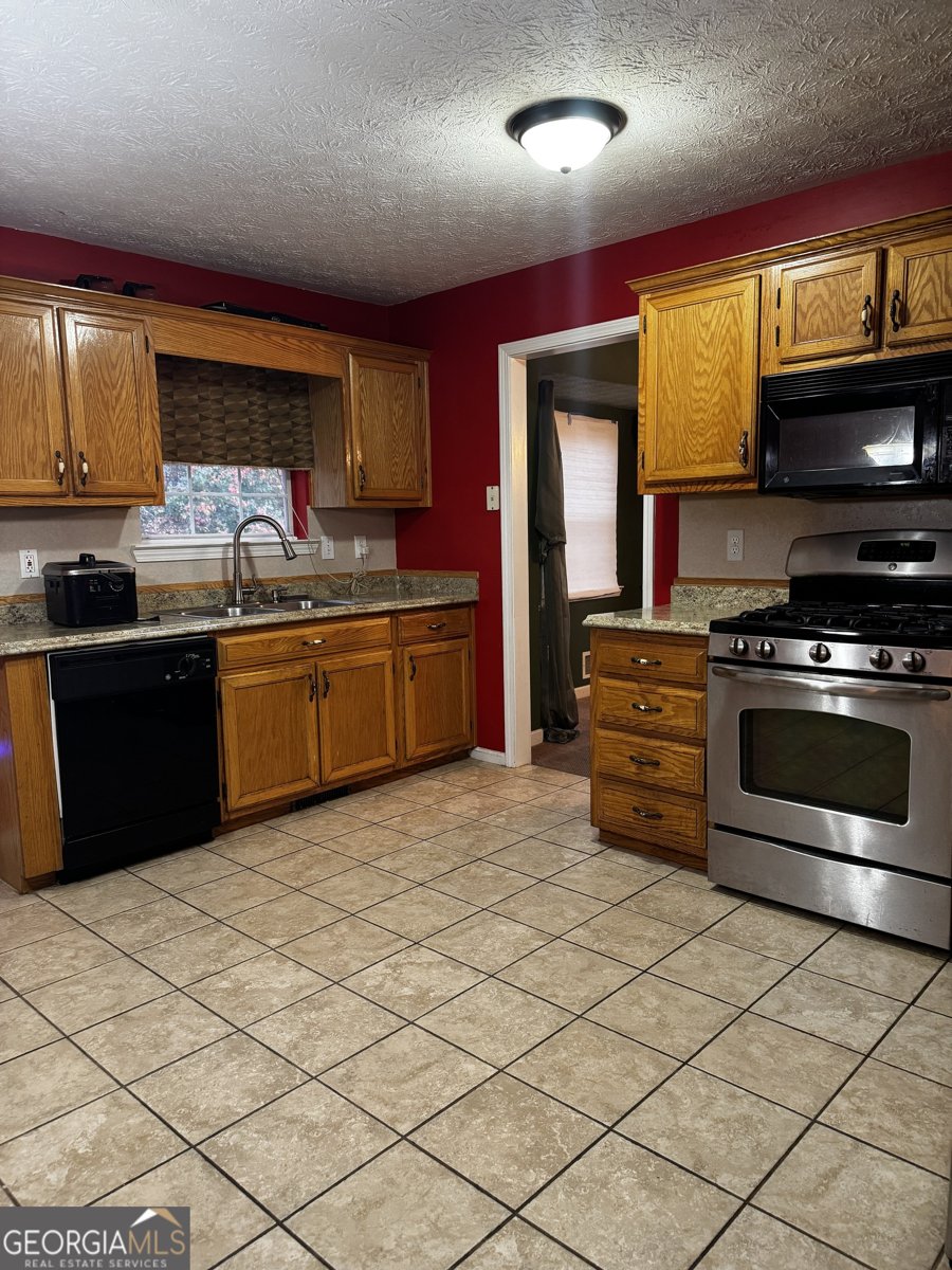 144 Solomon Drive Ellenwood - 6