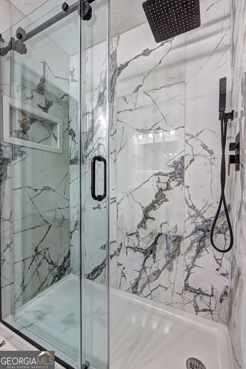 2024 COLLIER Circle Decatur - 8