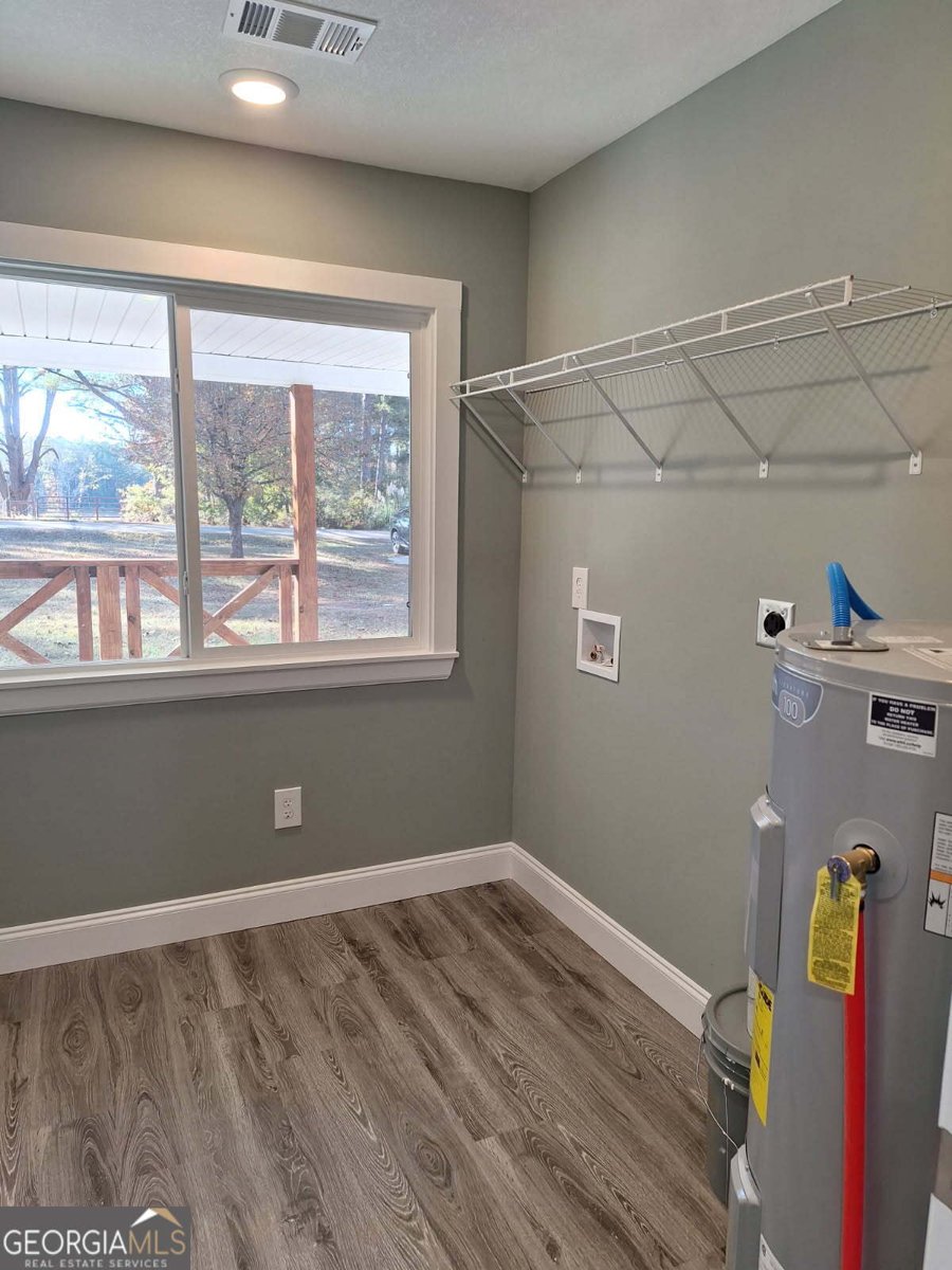 184 Lee Road 374 Valley - 15