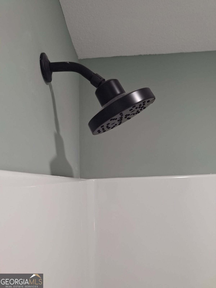 184 Lee Road 374 Valley - 19