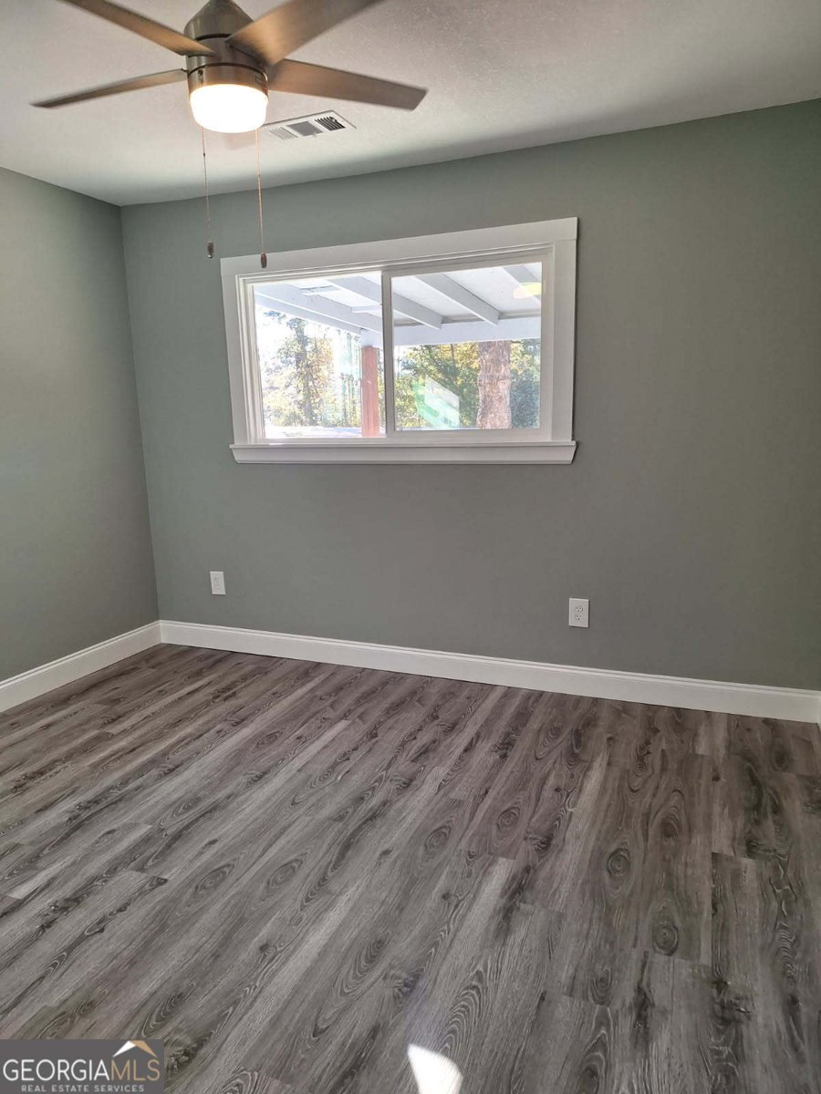 184 Lee Road 374 Valley - 23